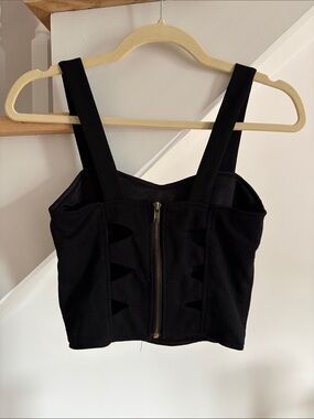 Black Zipper Front Cropped Tank Top